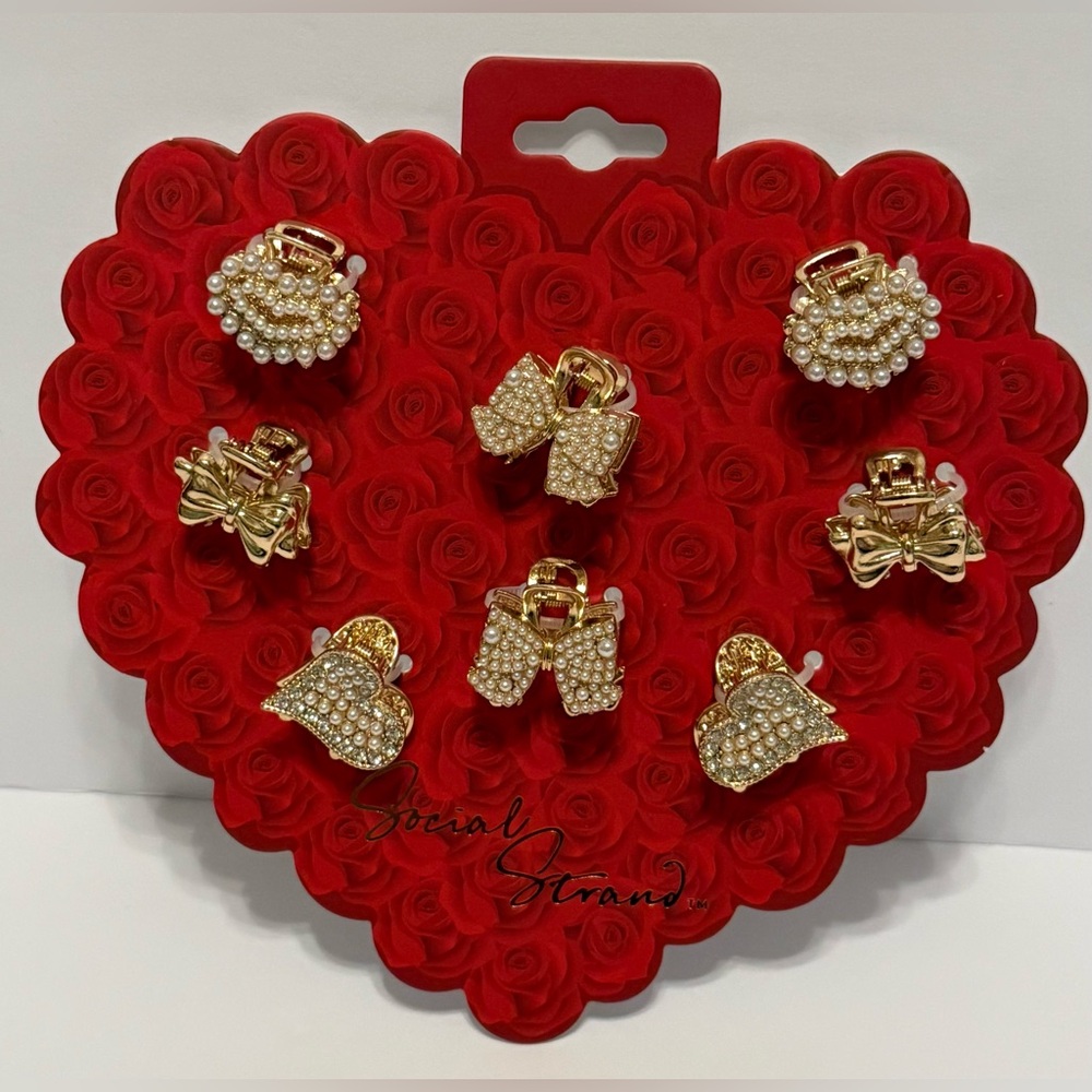 Social Strand NWT Mini Gold and Pearl Hair Clips Set of 8